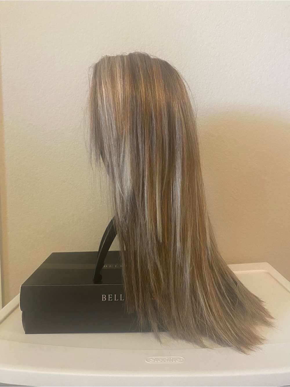 Aberdeen by Belle Tress - Macadamia Latte R